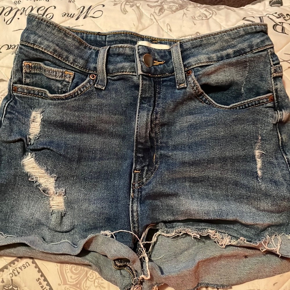 h&m mid rise jean shorts